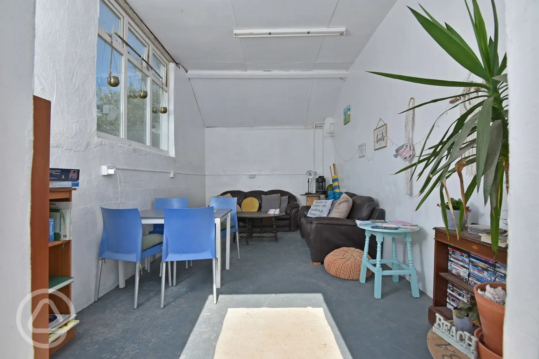 Lounge area