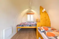 Camping pod double bed and single bed (bedding and linen provided) Camping pod double bed and single bed (bedding and linen provided)