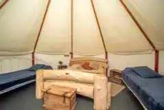 TipeeCo tipis interior