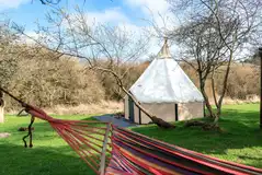 TipeeCo Tipi with hammock