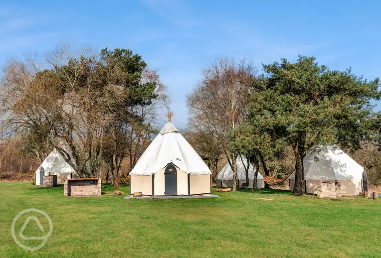 TipeeCo Tipi exterior