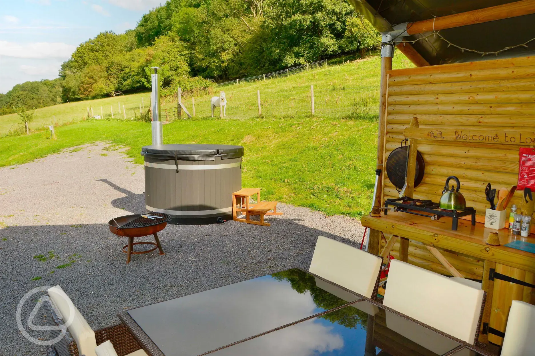 Hot tub outside safari tent