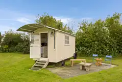 Shepherd's hut
