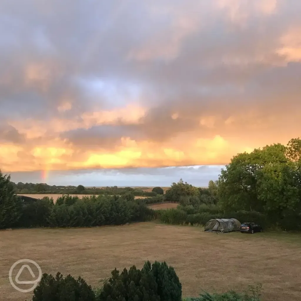 Farmhouse Pitches Views