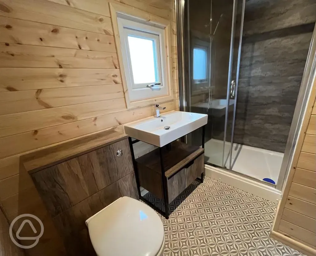 Glamping pod ensuite