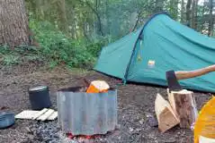 Non electric forest floor pitches