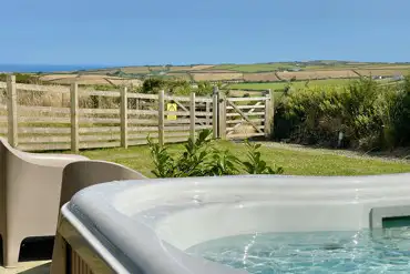 Private hot tub