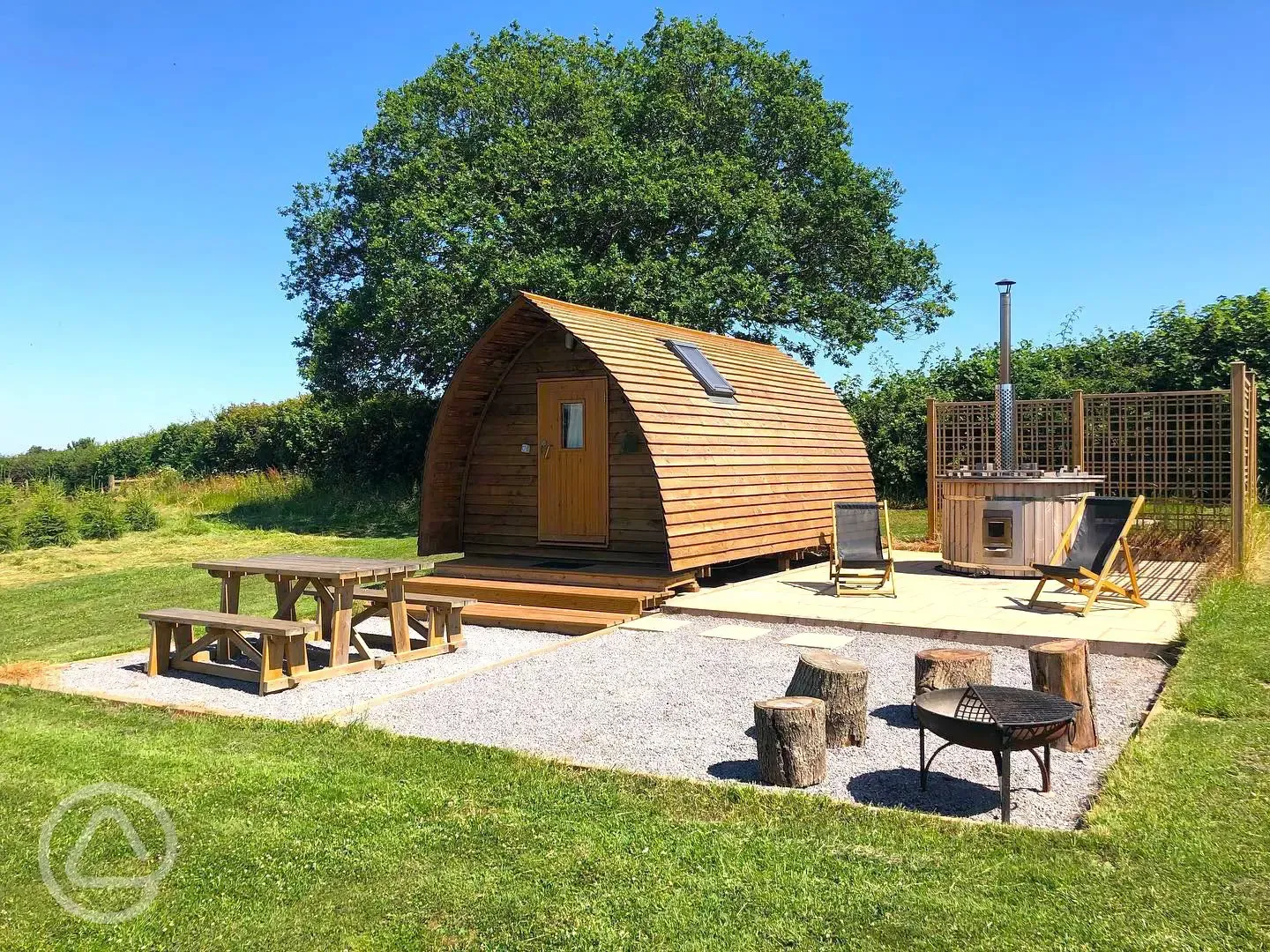 Hillview Wigwams with hot tubs