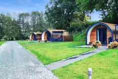 Overview of the luxury Cedar Pods