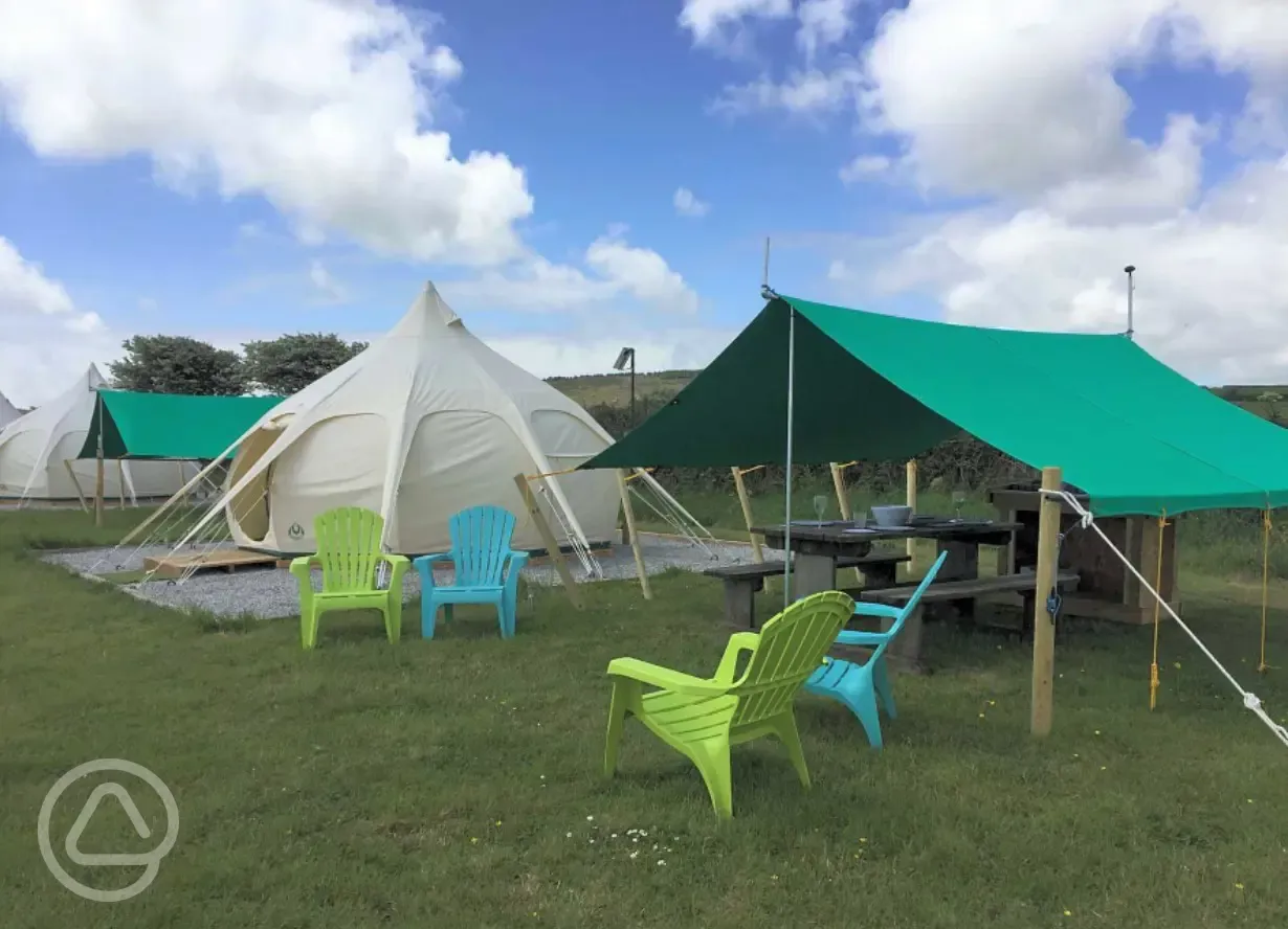 Bell tent with picnic table