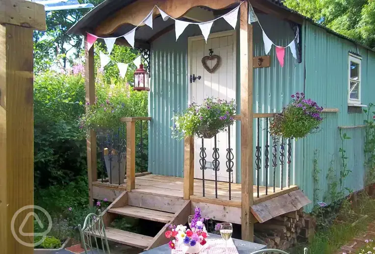 Shepherd's hut