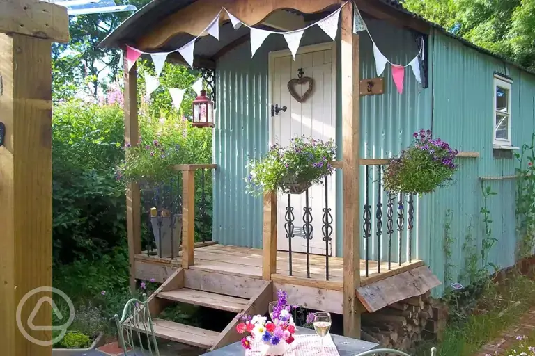Shepherd's hut