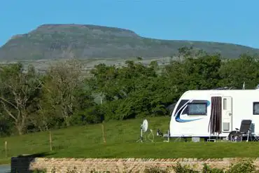 Fully serviced hardstanding pitches with 16amp electric hook up