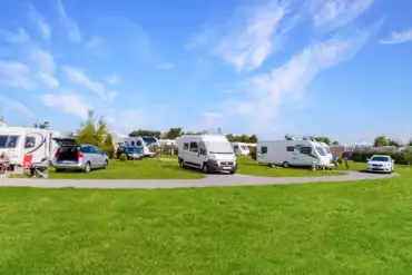 Fully serviced grass and gravel pitches