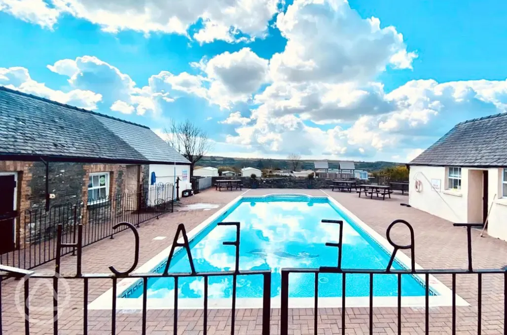 Outdoor swimming pool