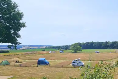 Two Hoots Glamping, Caravan Park and Campsite