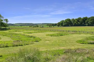 Two Hoots Glamping, Caravan Park and Campsite