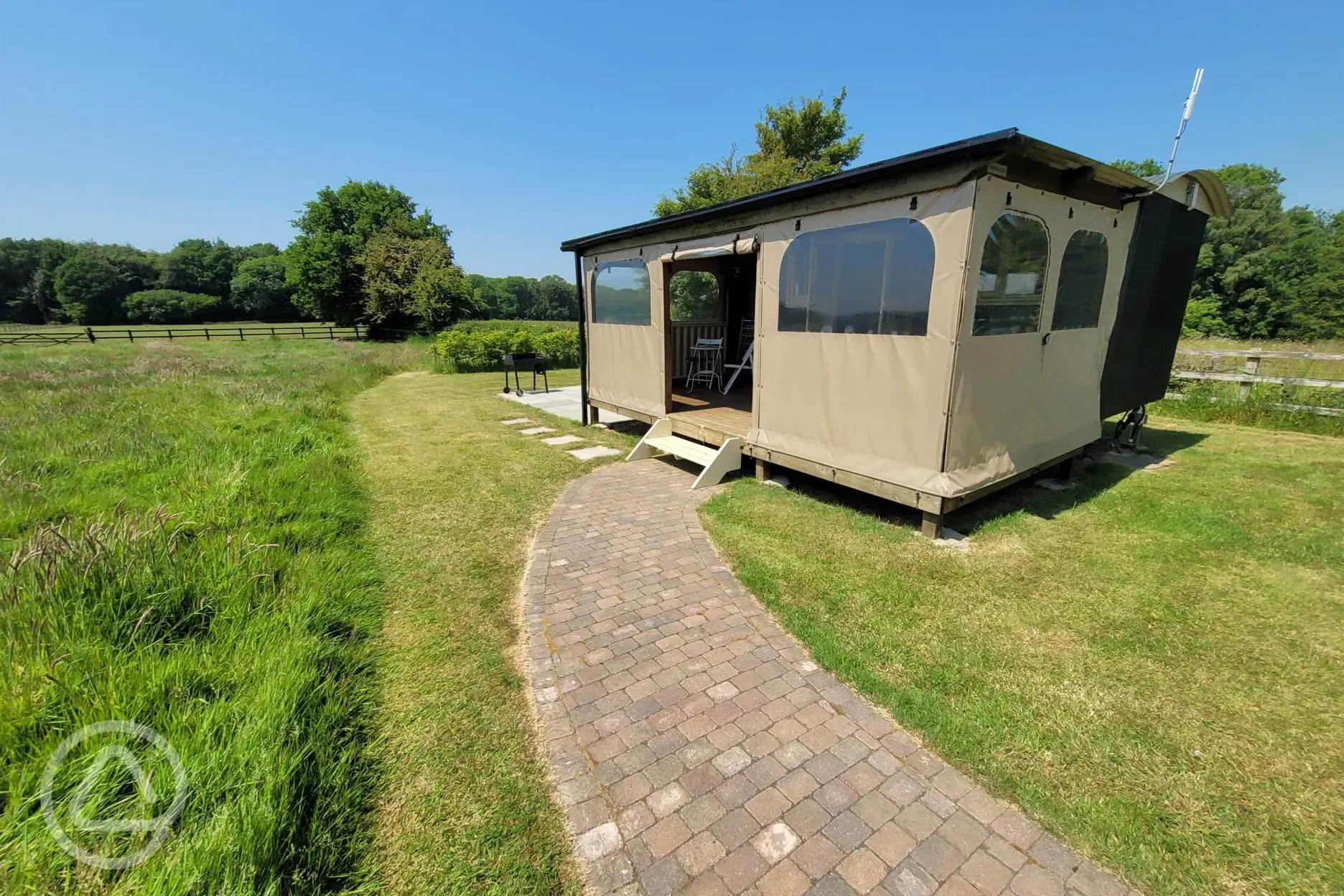 Keepers Cosy shepherd's hut