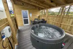 Ensuite fully serviced pitches with hot tub and kitchen