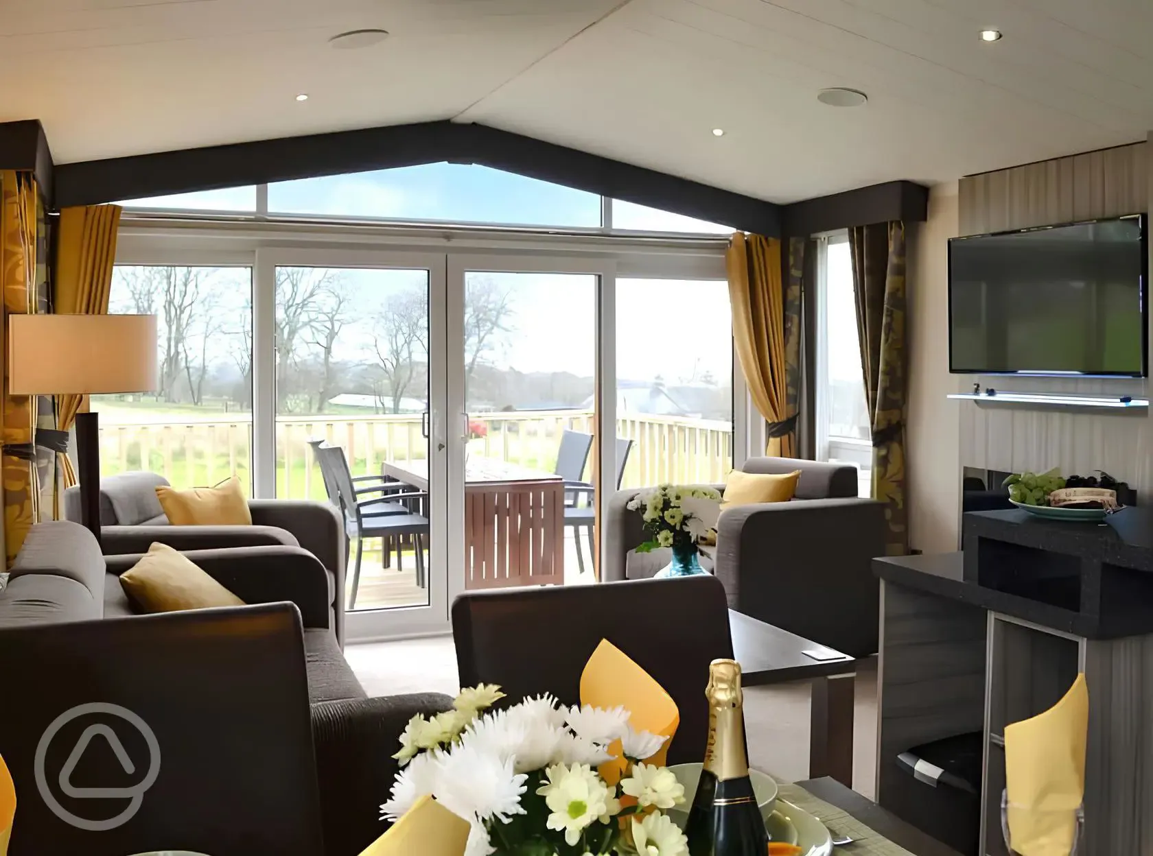 Skylark lodge living area with a smart TV
