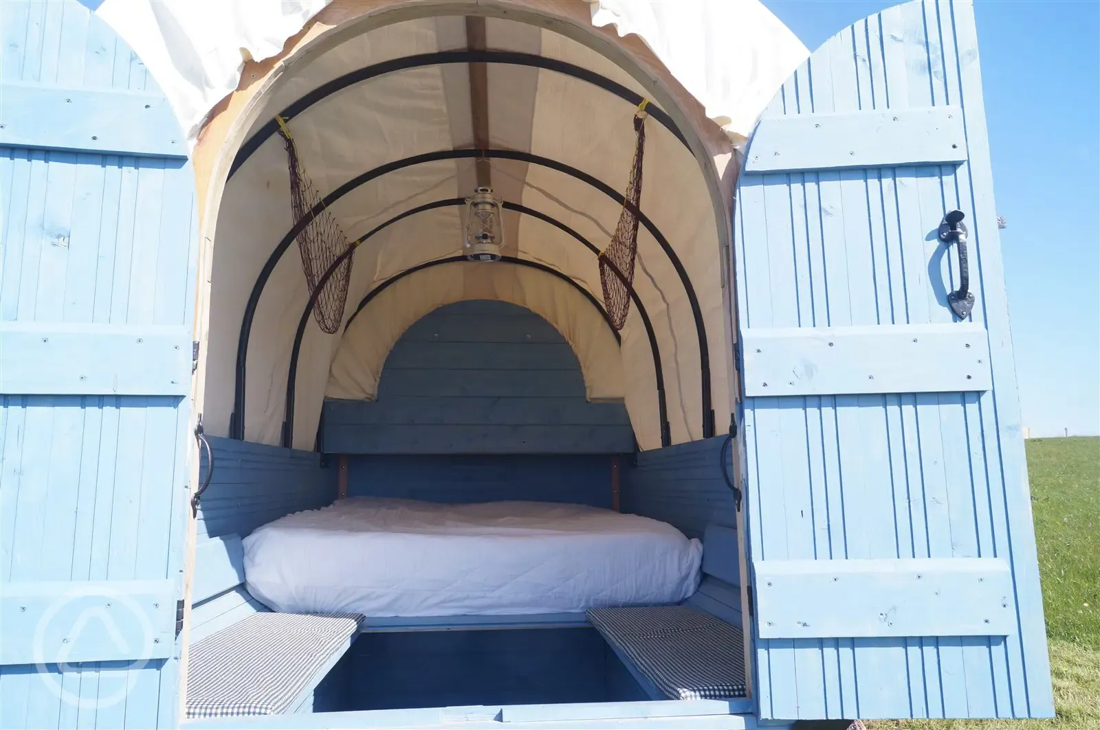 The cowboy wagon sleeps 2 incl storage with camp fire area