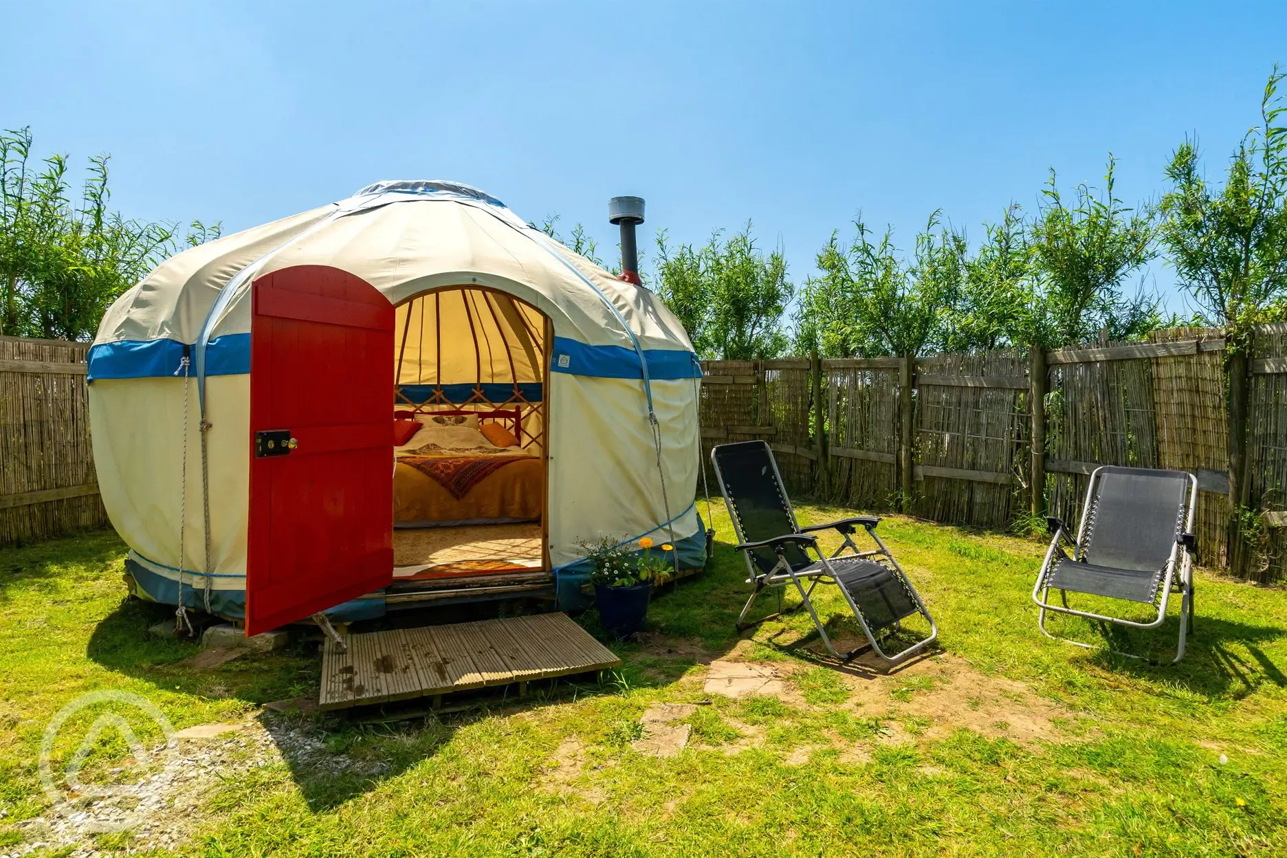 Skylark yurt