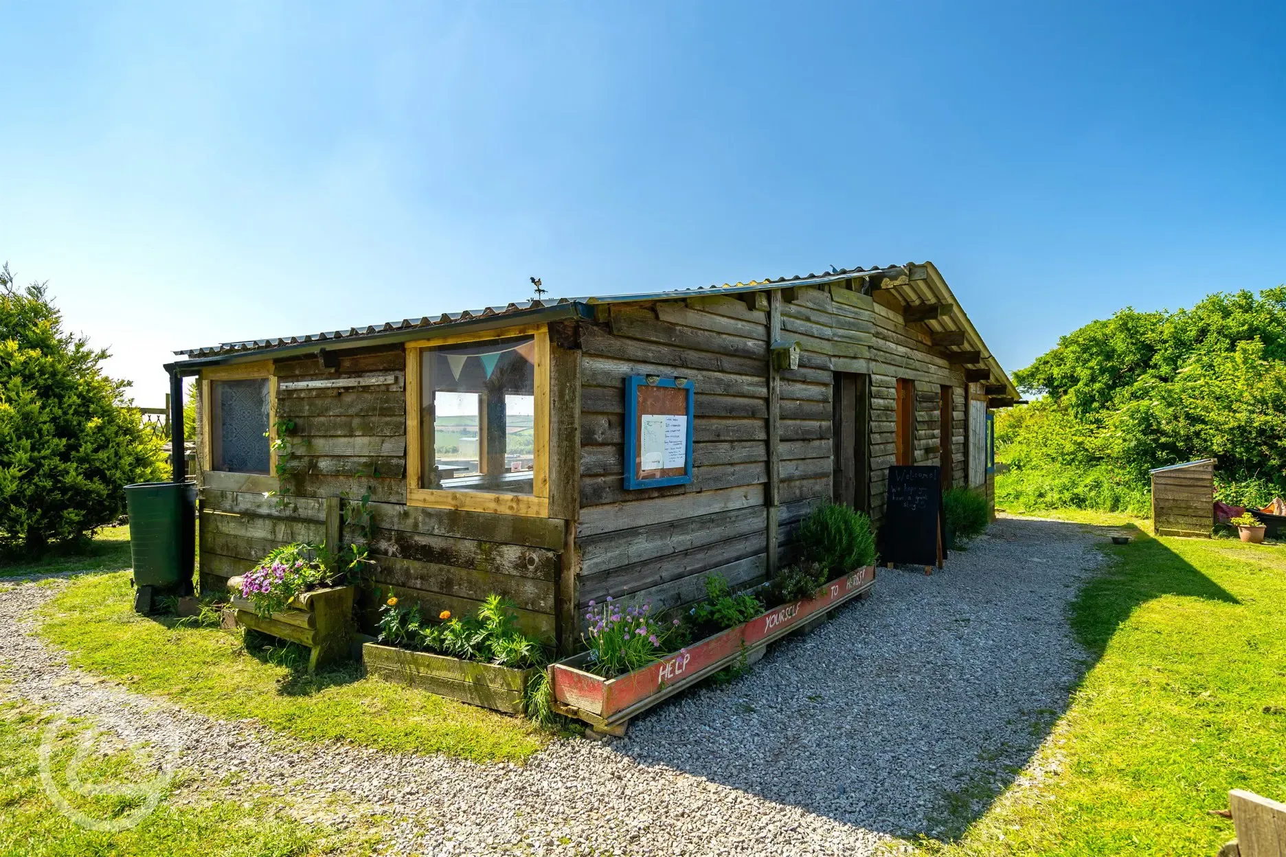 Communal kitchen and bathrooms