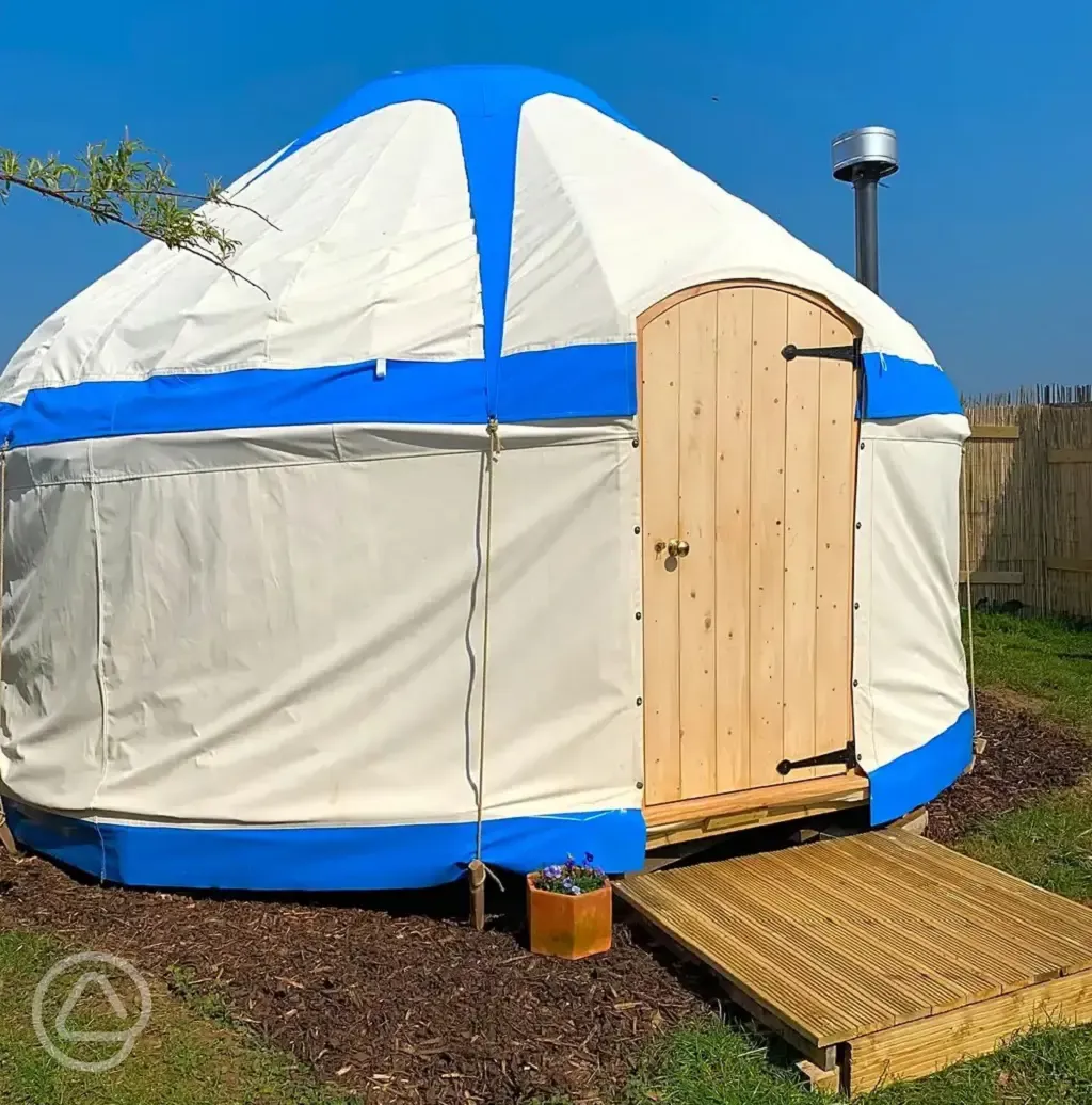 Kingfisher yurt