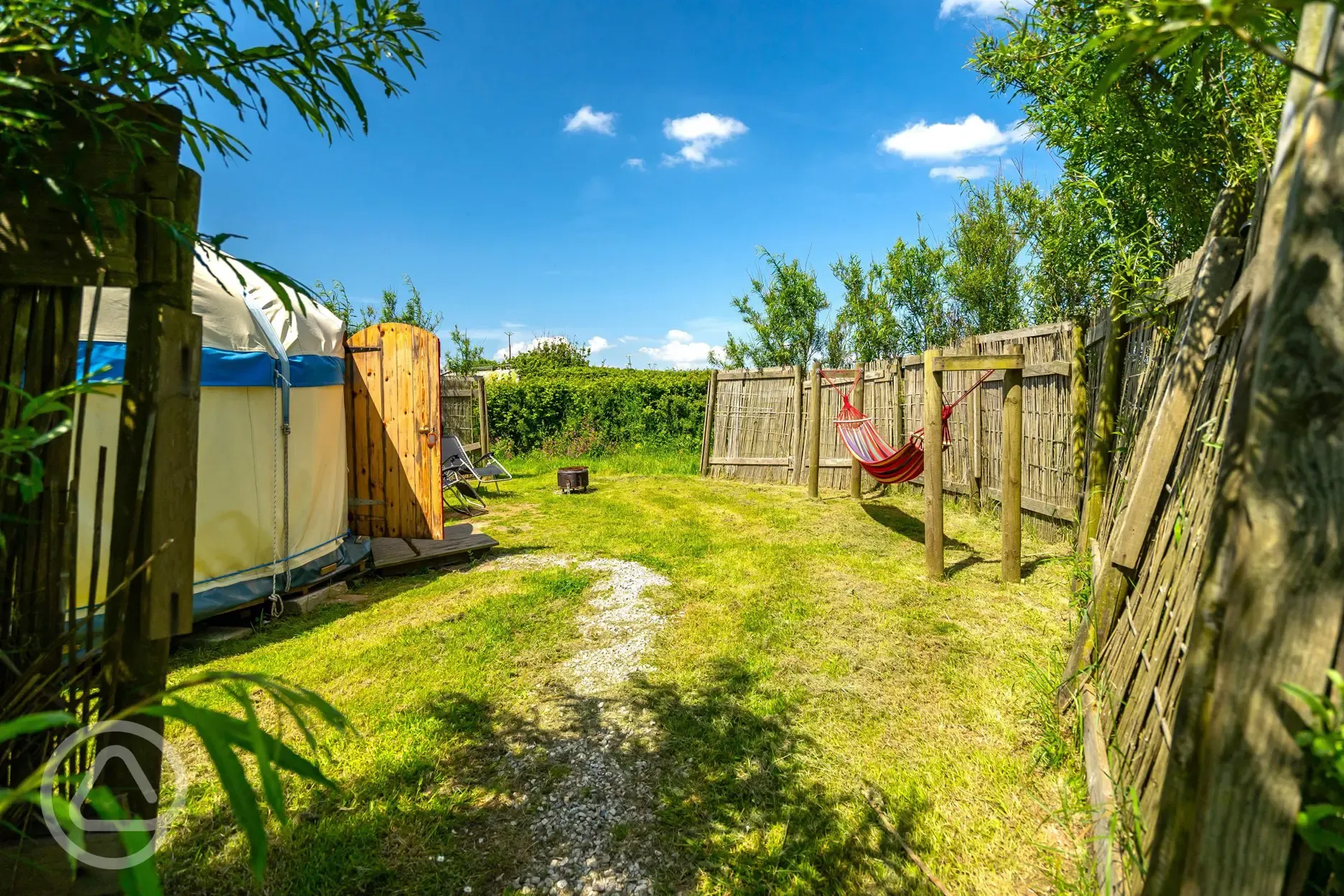 Skylark yurt