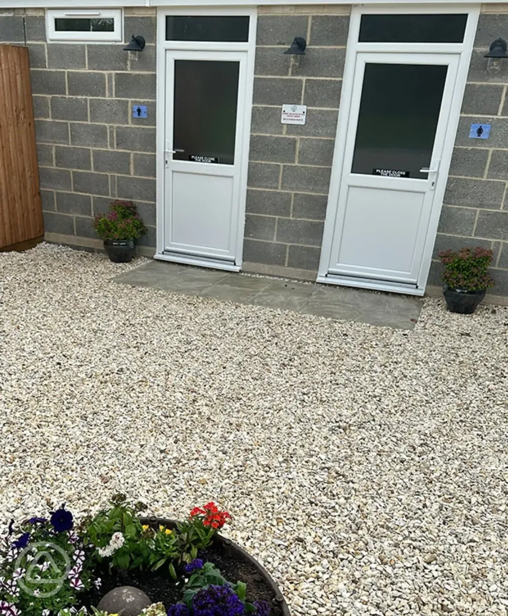Toilet block 