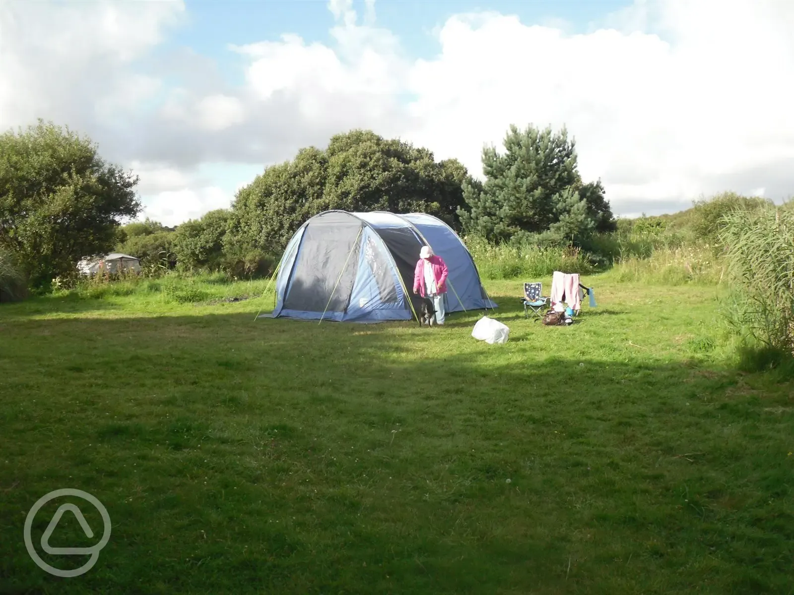 Non electric camping pitch