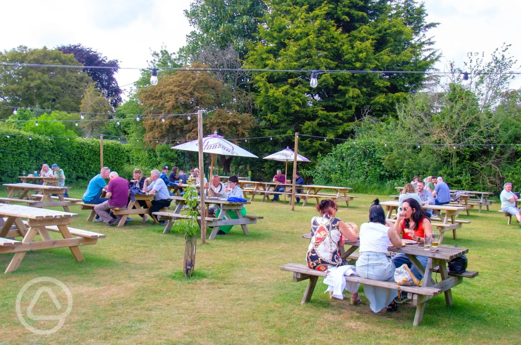 The Yew Tree Inn - pub garden