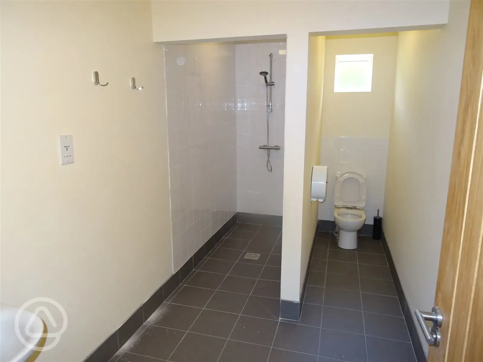 Toilet and Shower Suite No 1