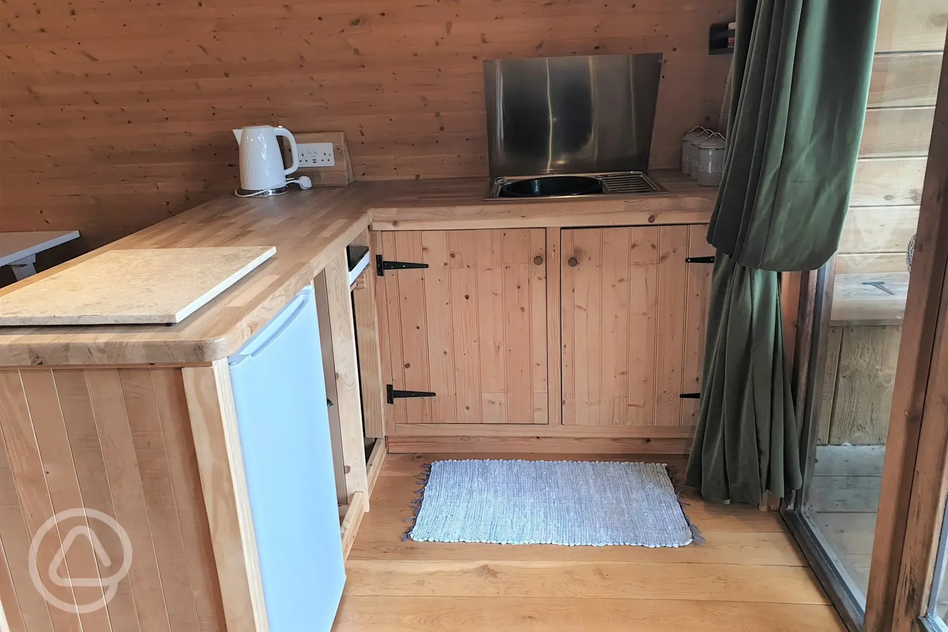 Mulberry cabin kitchen