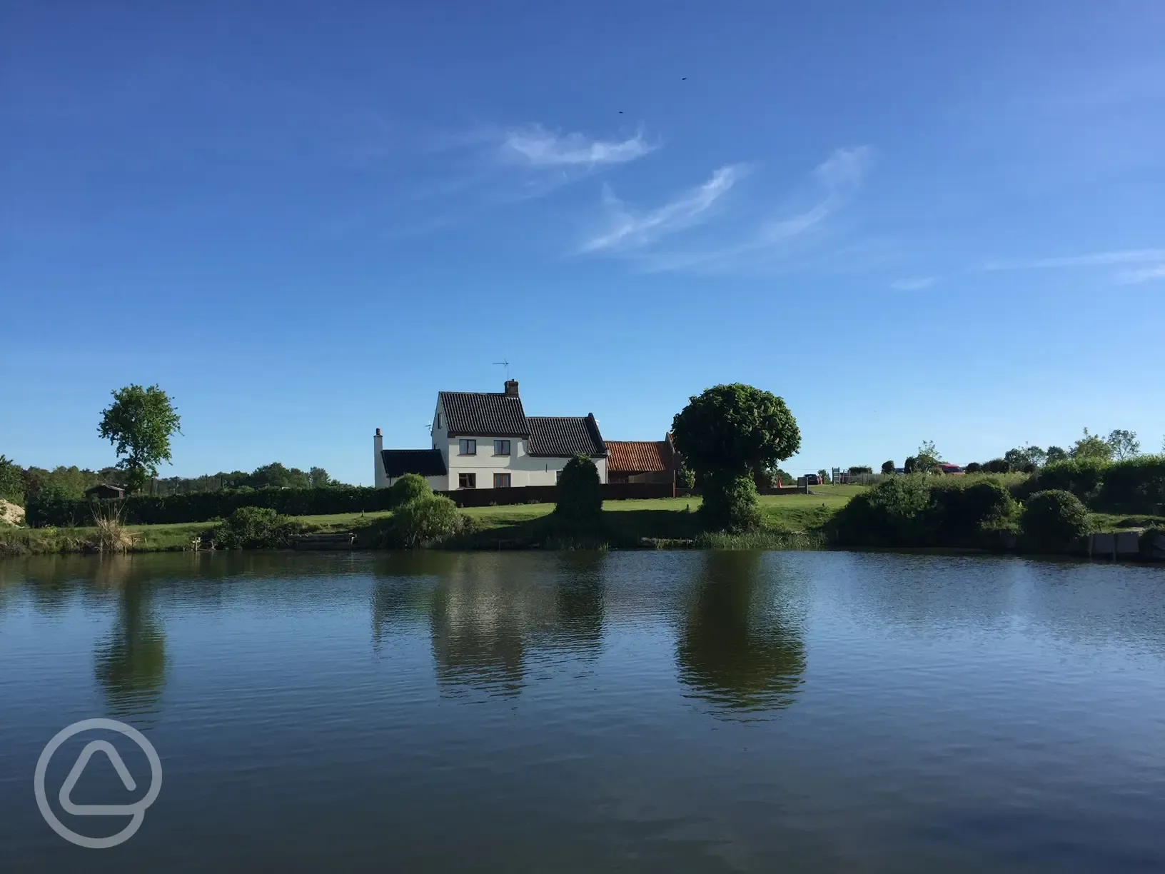 Onsite fishing lake with Bream, Tench, Roach, Rudd, Perch, Chub and Golden Orfe Onsite fishing lake with Bream, Tench, Roach, Rudd, Perch, Chub and Golden Orfe