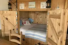 Beach Cabin double bed