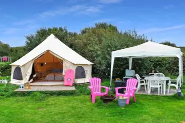 Bell tent with sheltered outdoor area