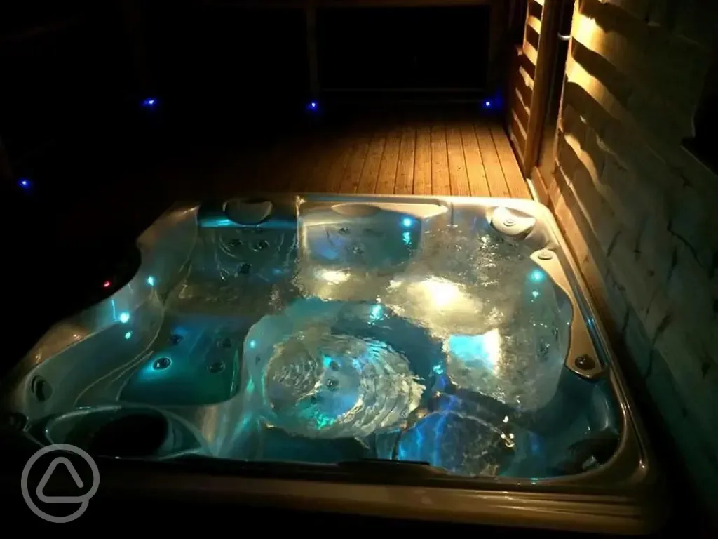 Luxury lodge hot tub