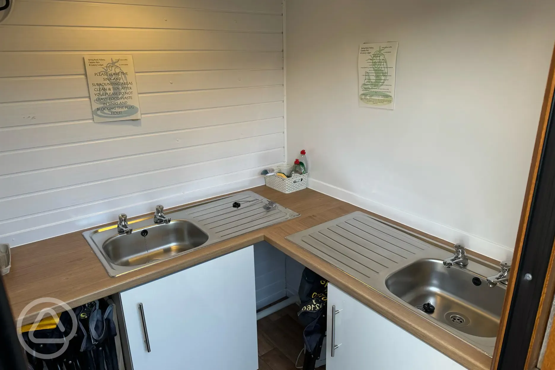 Washing up area