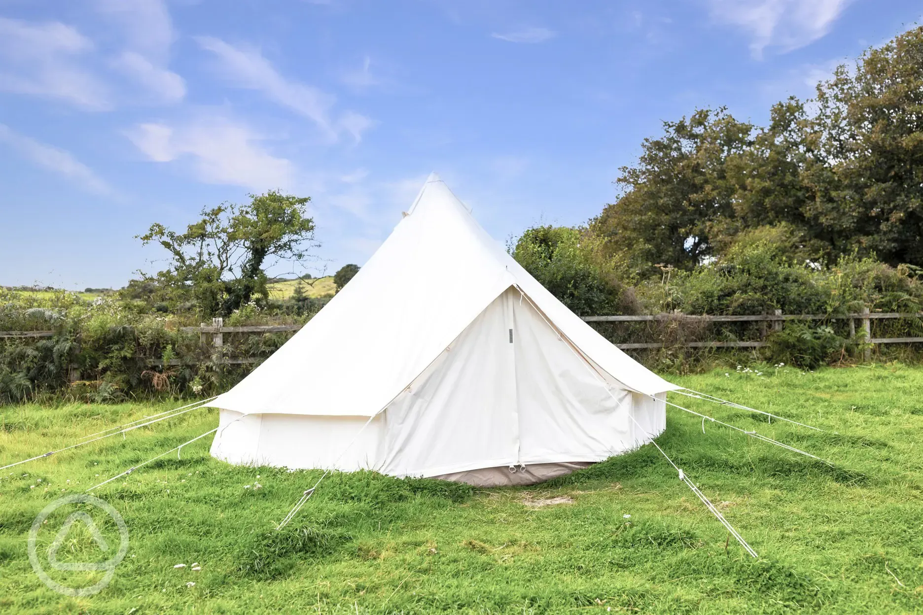 Bell tent 