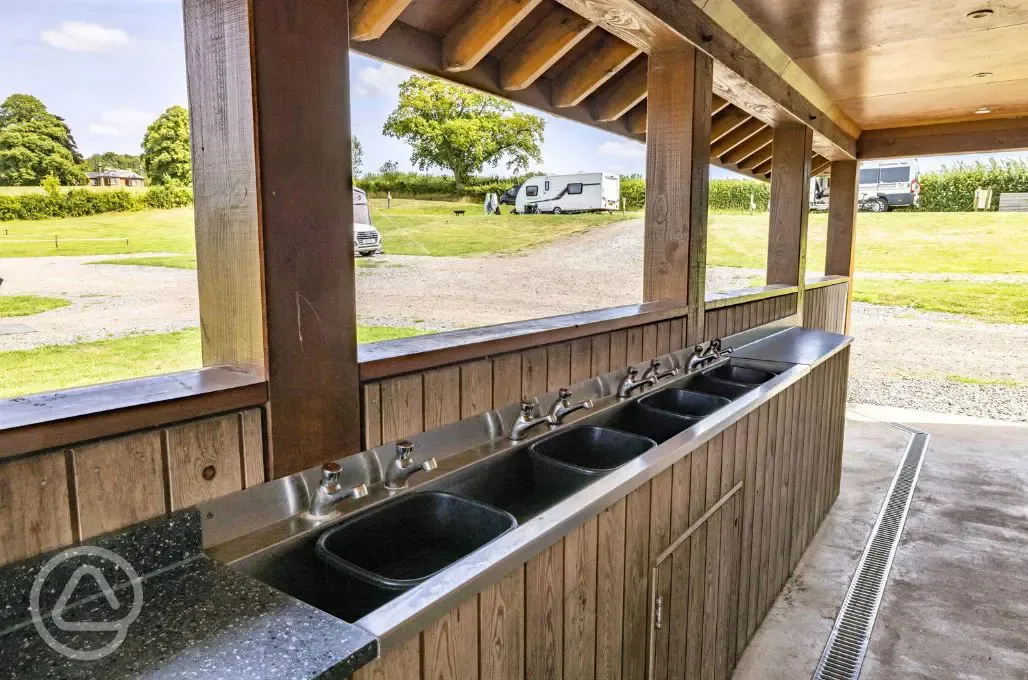 Washing up area