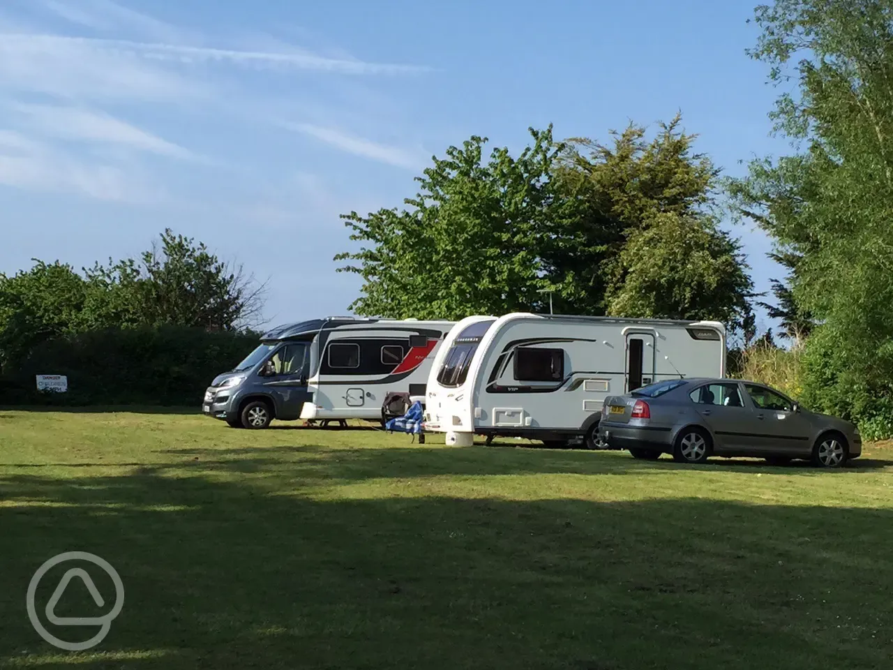 Touring caravan and motorhome 