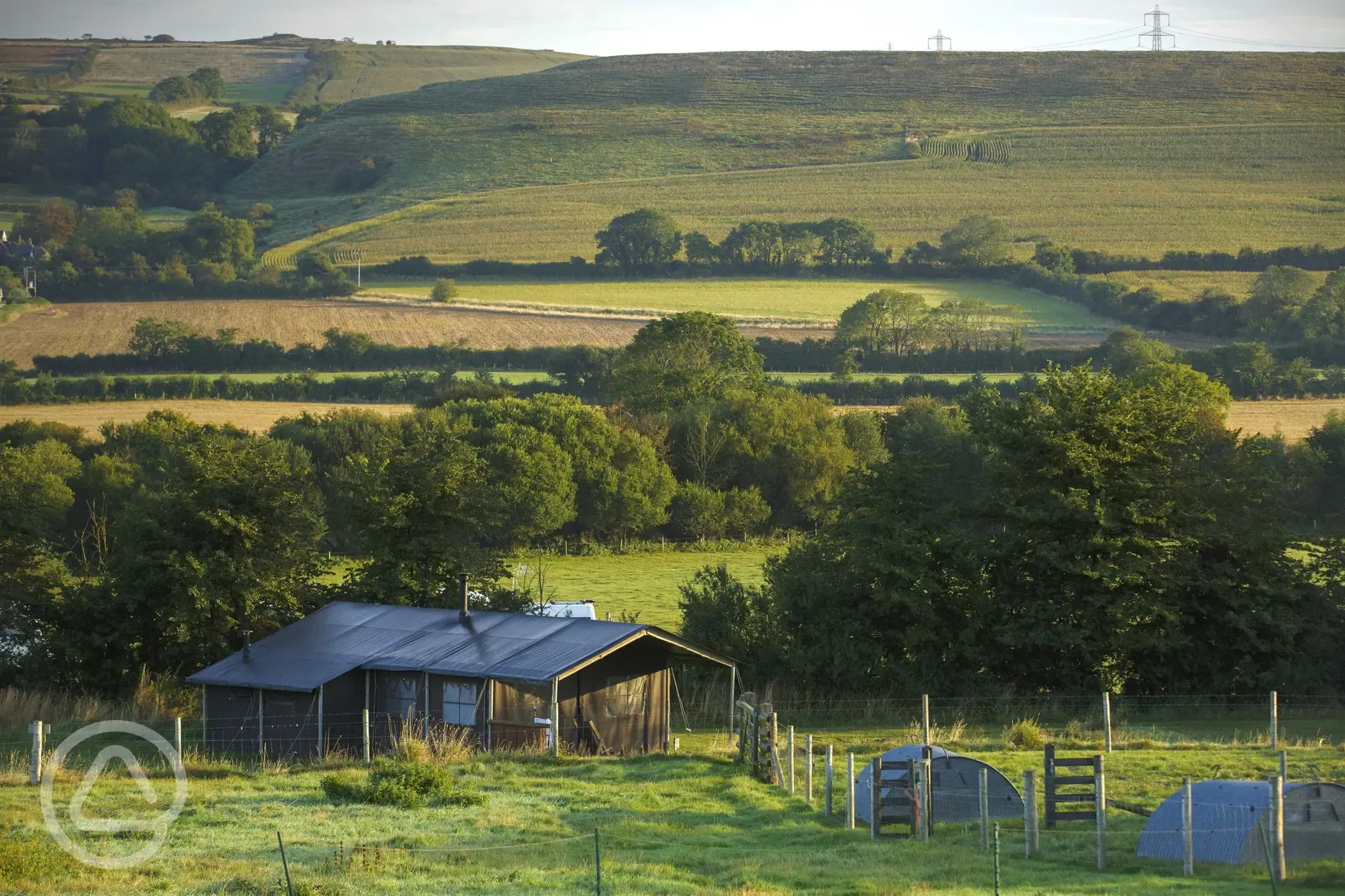 Canvas lodges setting