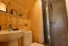 Maple pod shower Maple pod shower