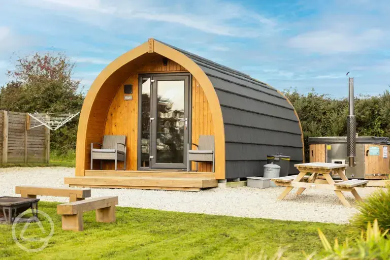 Maple pod exterior with wood fired hot tub