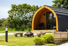 Willow glamping pods Willow glamping pods