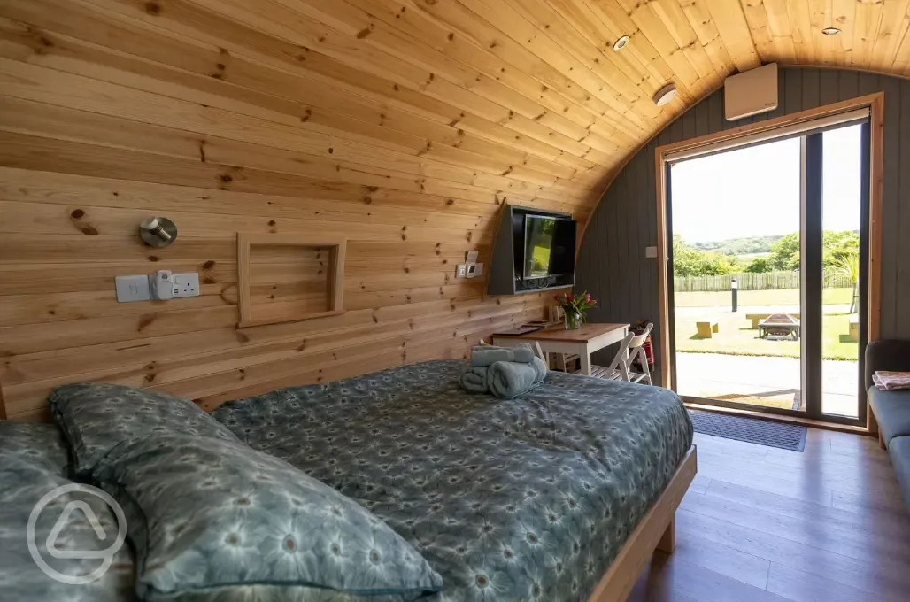 Maple and Hazel pod double bed