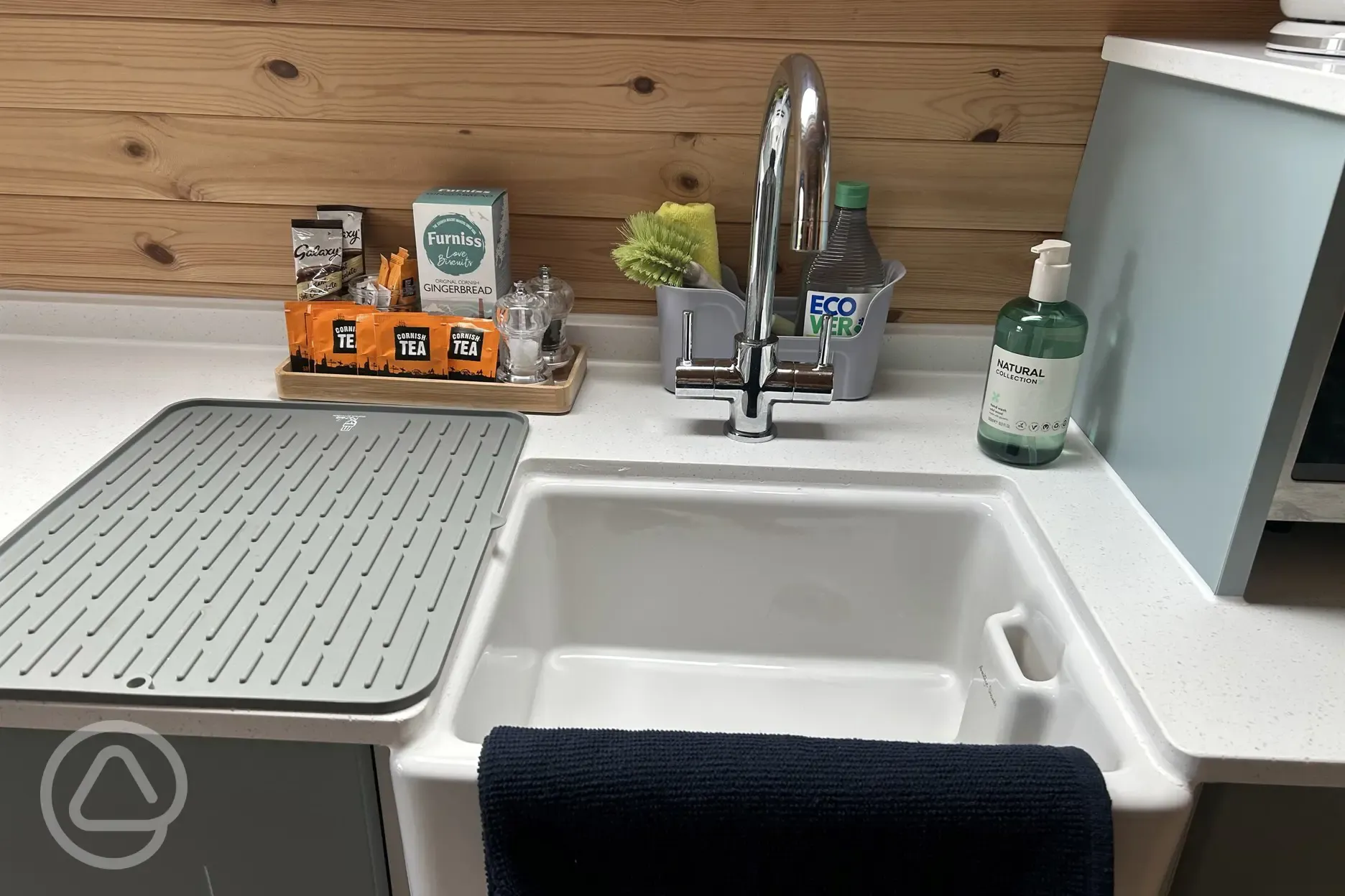 Kitchen sink in all pods