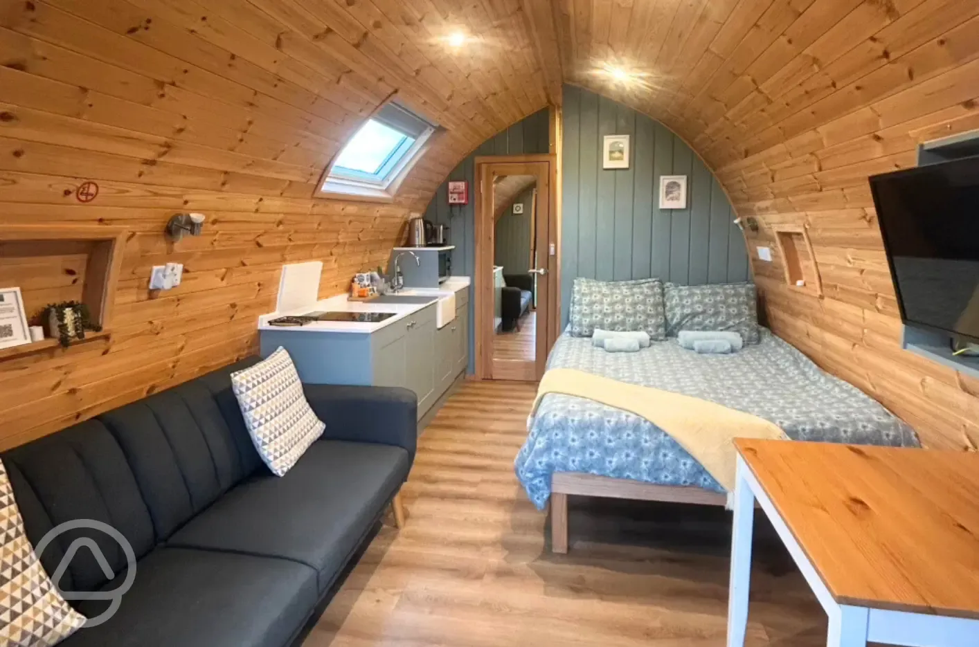 Maple and Hazel pod interior