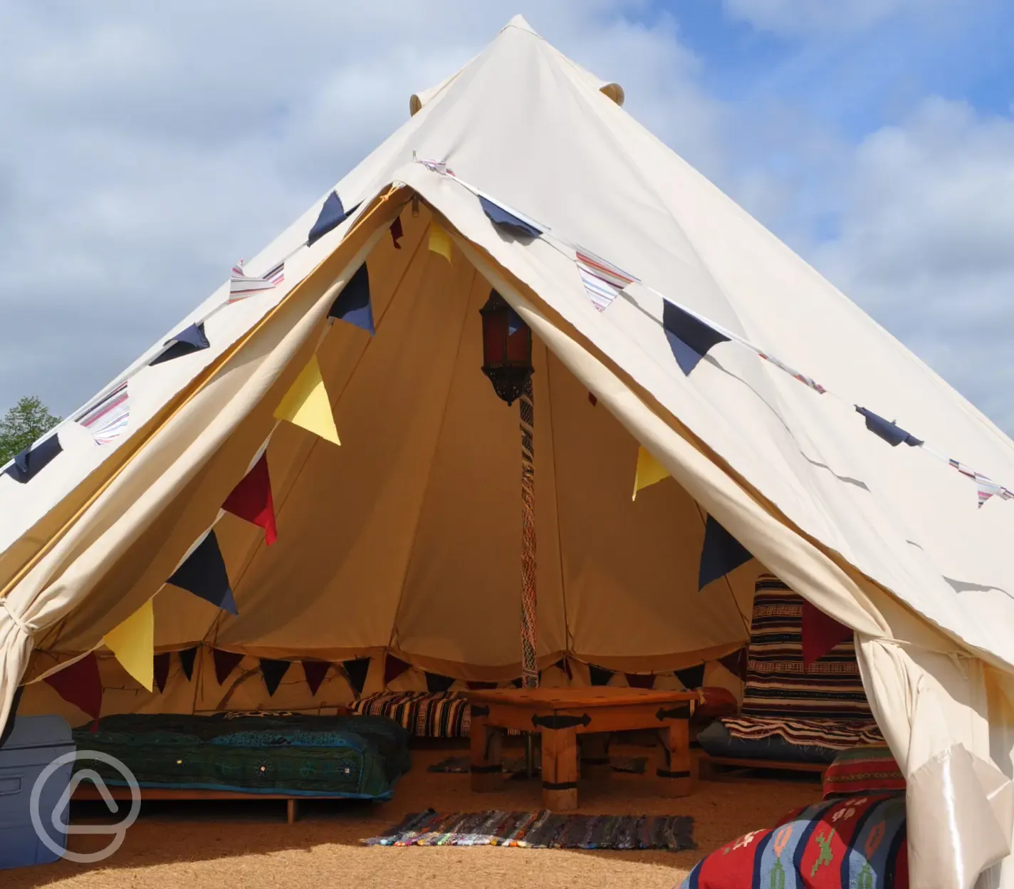 Boutique bell tent